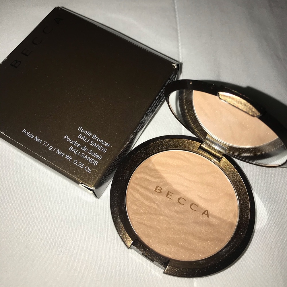 Becca bronzer